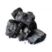 Деревне вугілля в Луцьку