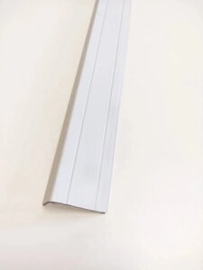 Ламінований декоративний куточок для сходів 25 мм*10 мм ЛП 25*10 1,8м, Білий