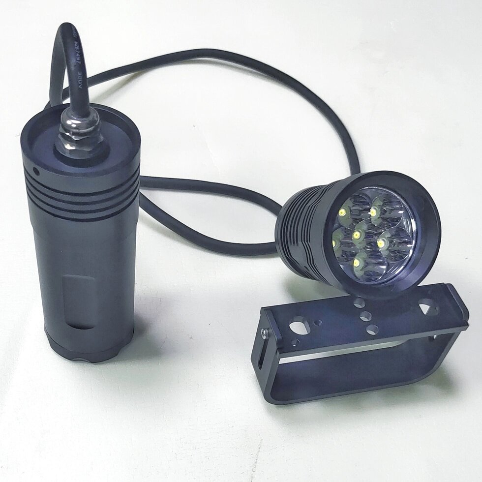 Ліхтар каністровий 6000 Lm 6 CREE XML2 LED для дайвінгу в печерах від компанії Магазин Calipso dive shop - фото 1
