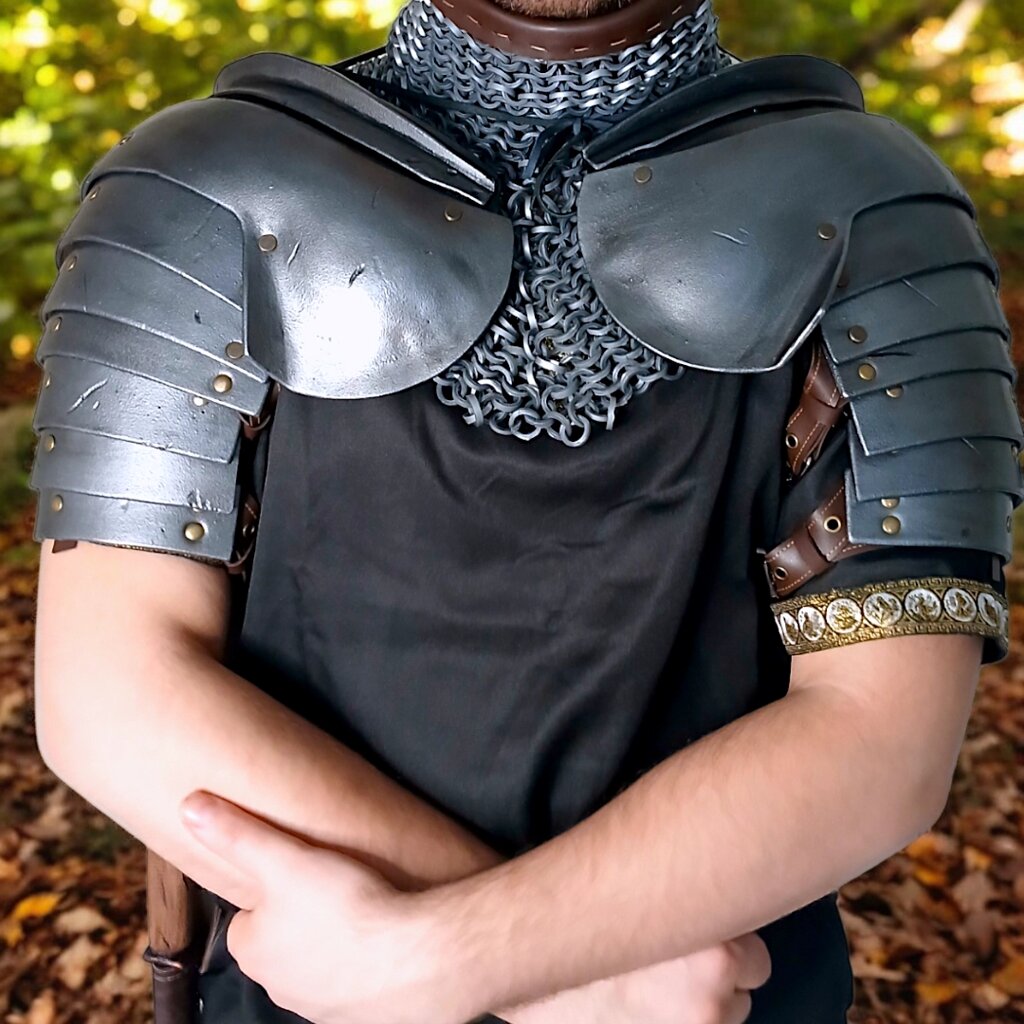 Косплей Cosplay Середньовічні наплічники з гри Elden Ring з Eva Foam від компанії Магазин "Голіаф" - фото 1