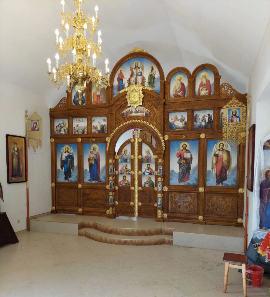 Іконостас ХРАМОВИЙ з різьбленням по вільсі від компанії Церковна крамниця "Покрова" - церковне начиння - фото 1