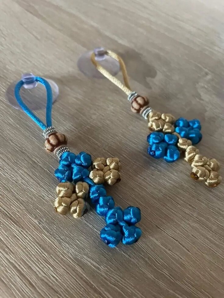 Підвіска-оберіг в автомобіль (колір на вибір) від компанії Крамниця "Покрова" - церковне начиння - фото 1