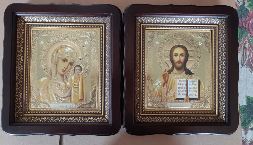 Спаситель и Богородиця Вінчальна пара ікон (темний кіот 23х26см) від компанії Крамниця "Покрова" - церковне начиння - фото 1