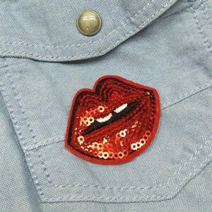 Термоаплікація Губи-паєтки-2 3,5х5см, ціна за 1 од