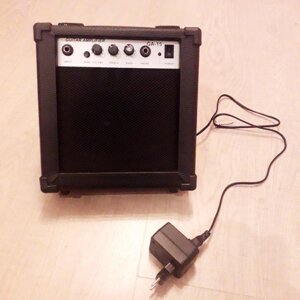 Гітарний транзисторний комбік-комбопідсилювач підсилювач GA-15