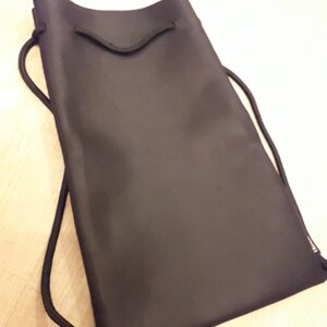 Стильна жіноча сумка шкірозамінник сумочка Triangl рюкзак