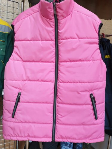 Безрукавка жіноча утеплена рожева розмір 46-48 (розпродаж)