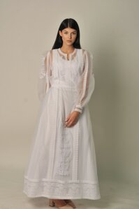 Весільна вишита жіноча сукня " УкраІнська " біла