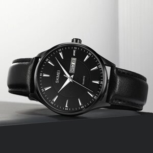 Годинник чоловічий чорний кварцовий з датою Skmei, чоловічий круглий наручний годинник з ремінцем день тижня