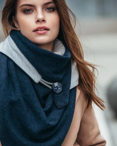 Шарф-бактус темно-синій "Единбург", жіночий шарф, великий жіночий шарф