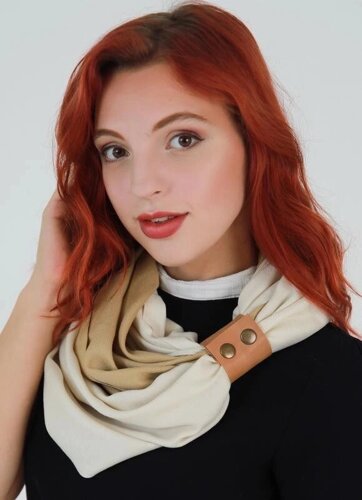 Жіночий кашеміровий шарф "Мілан" 180х80см Застібка: натуральна шкіра на заклепках