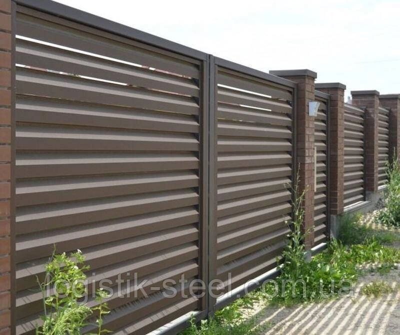 Паркан ЖАЛЮЗІ металевий, Exclusive 40/120 мм, двостороннє покриття, RAL 8017 коричневий від компанії Логістик Сталь - фото 1