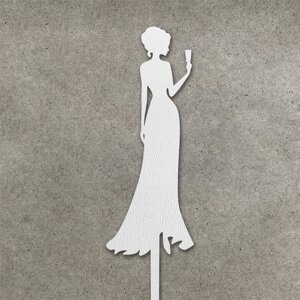 Топер "Дівчина з бокалом" з ДВП ( 5 см) Код/Артикул Т0114б