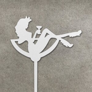 Топер "Дівчина в бокалі" з ДВП ( 12 см) Код/Артикул Т0104б