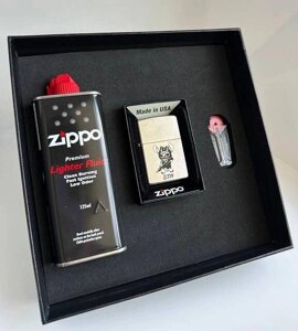 Набір подарунковий для чоловіка з гравіюванням оригінальна запальничка Zippo + бензин + кремінь Код/Артикул