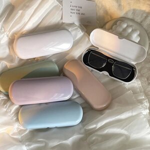 Портативний футляр для окулярів кремового кольору Симпатична коробка для зберігання окулярів для короткозорості
