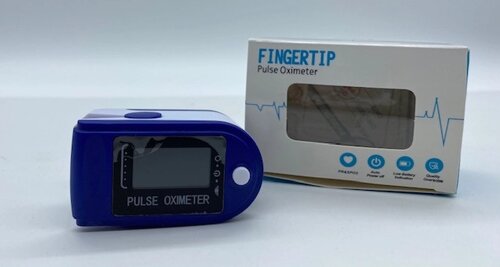 Пульсометр на палець PULSE oximeter — COLOR display