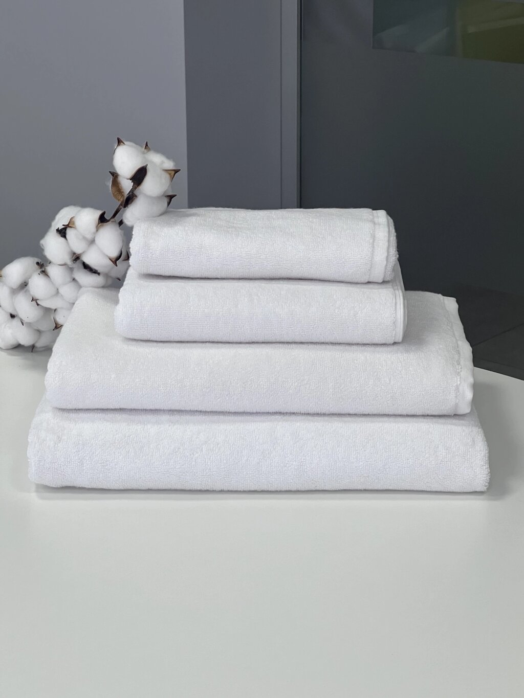 Махровий рушник 50х90 см Білий 600 г/м2 Узбекистан від компанії IDEAL TEXTILE: махрові рушники, халати, постільна білизна - фото 1
