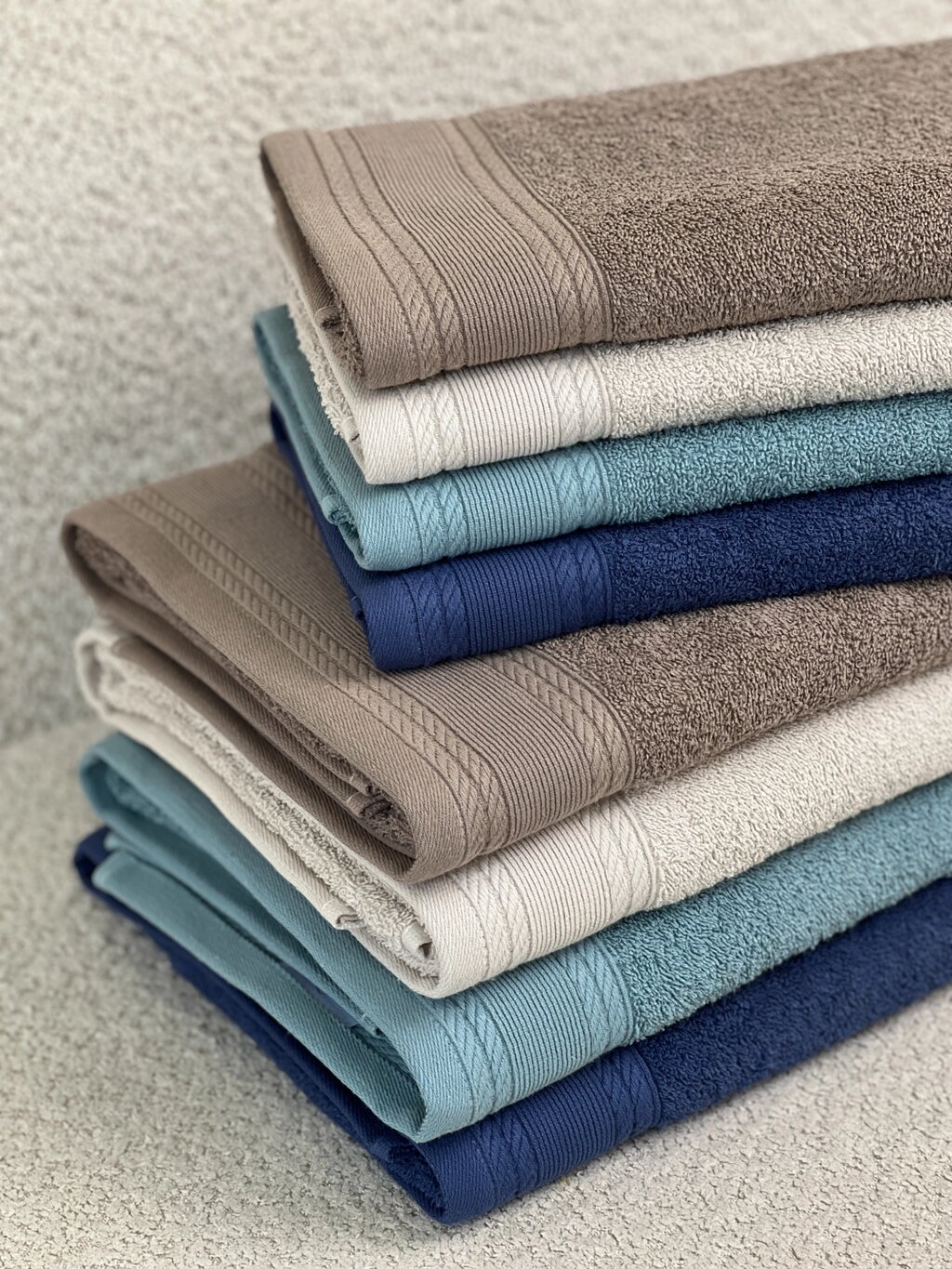 Махровий рушник BREEZE 70х140 см 100% бавовна 450 г/м2 бежевий від компанії IDEAL TEXTILE: махрові рушники, халати, постільна білизна - фото 1