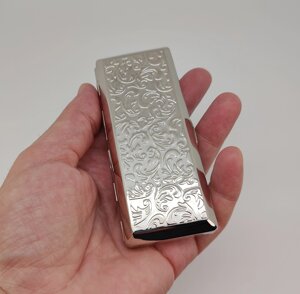 Портсигар металевий срібного кольору із малюнком (на 10 довгих сигарет) арт. 04141