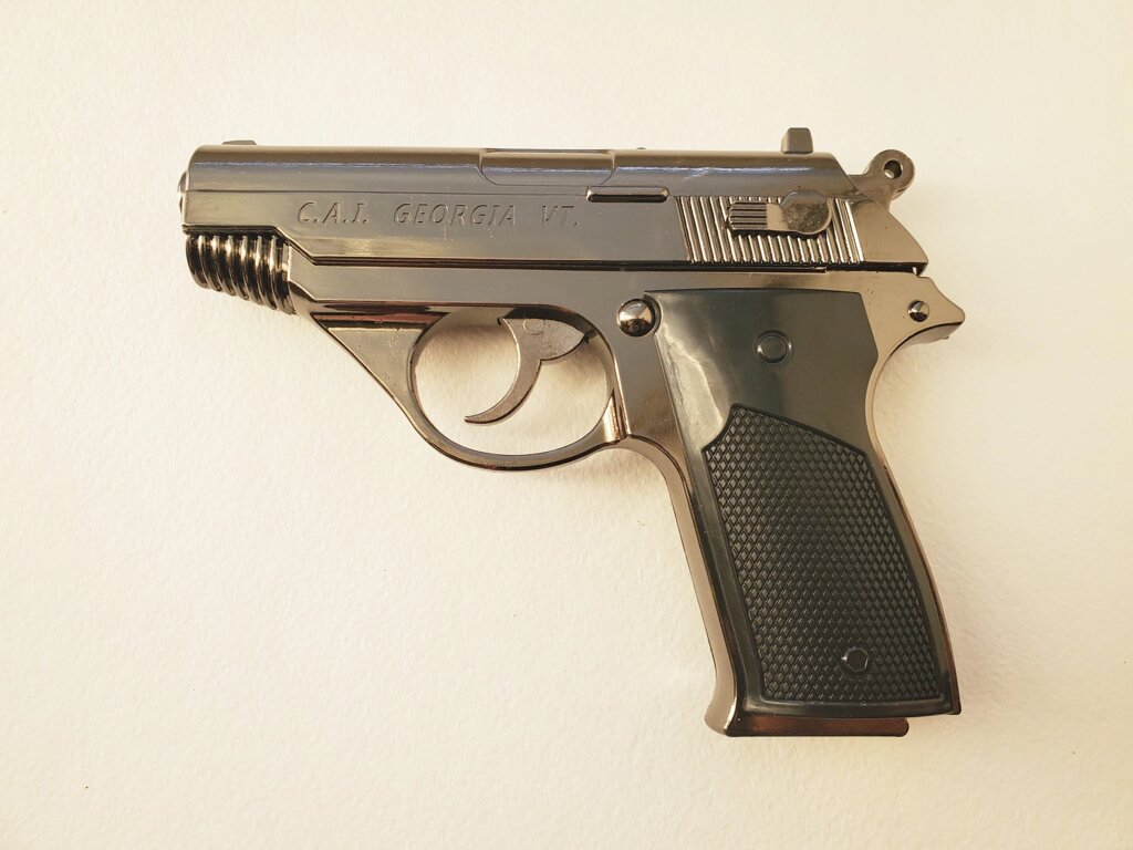 Металева турбо-запальничка у формі пістолета від компанії bongkiev - фото 1