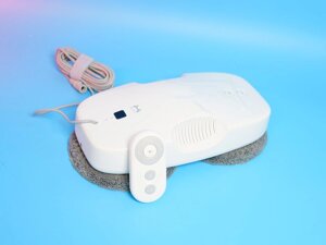 Xiaomi HUTT DDC56 — сучасний робот-пилосос для скляних поверхонь, дзеркал і вітрин зручне миття