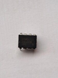 Мікросхема 24LC08 DIP8