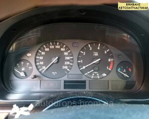 Панель приладів 62116914913 BMW E39 Універсал 1998 оригінал б/в