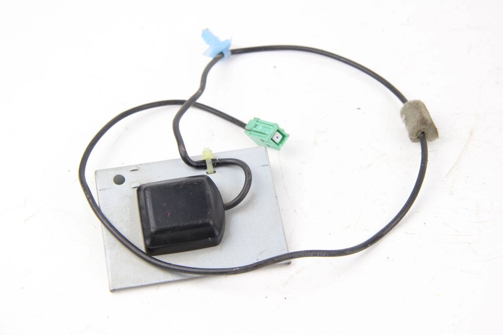 Антена навігації GPS Subaru Outback (BR) 2009-2014 86227AJ010 (48459) від компанії Автозапчастини б/в для японських автомобілів - вибирайте Razborka6062 - фото 1