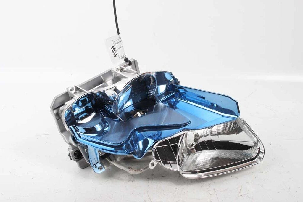 Лінза LED фари RH USA 14- Nissan Leaf 2010-2017 260103NF5A (81586) від компанії Автозапчастини б/в для японських автомобілів - вибирайте Razborka6062 - фото 1