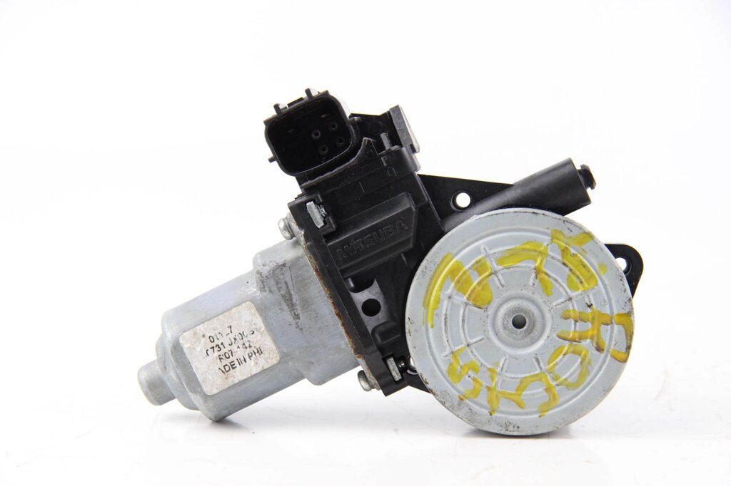Моторчик склопідйомника задній лівий 2pin Nissan Rogue S 2007-2015 80731JX00B (47560) від компанії Автозапчастини б/в для японських автомобілів - вибирайте Razborka6062 - фото 1