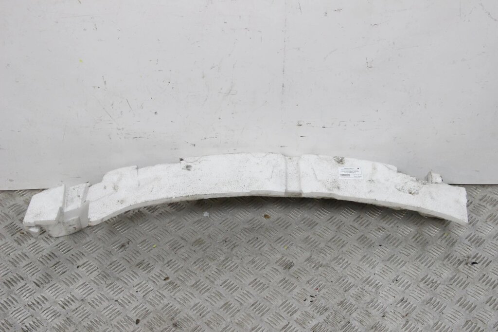 Наповнювач бампера переднього дефекту Mazda CX-7 2006-2012 EH1050111 (16200) від компанії Автозапчастини б/в для японських автомобілів - вибирайте Razborka6062 - фото 1