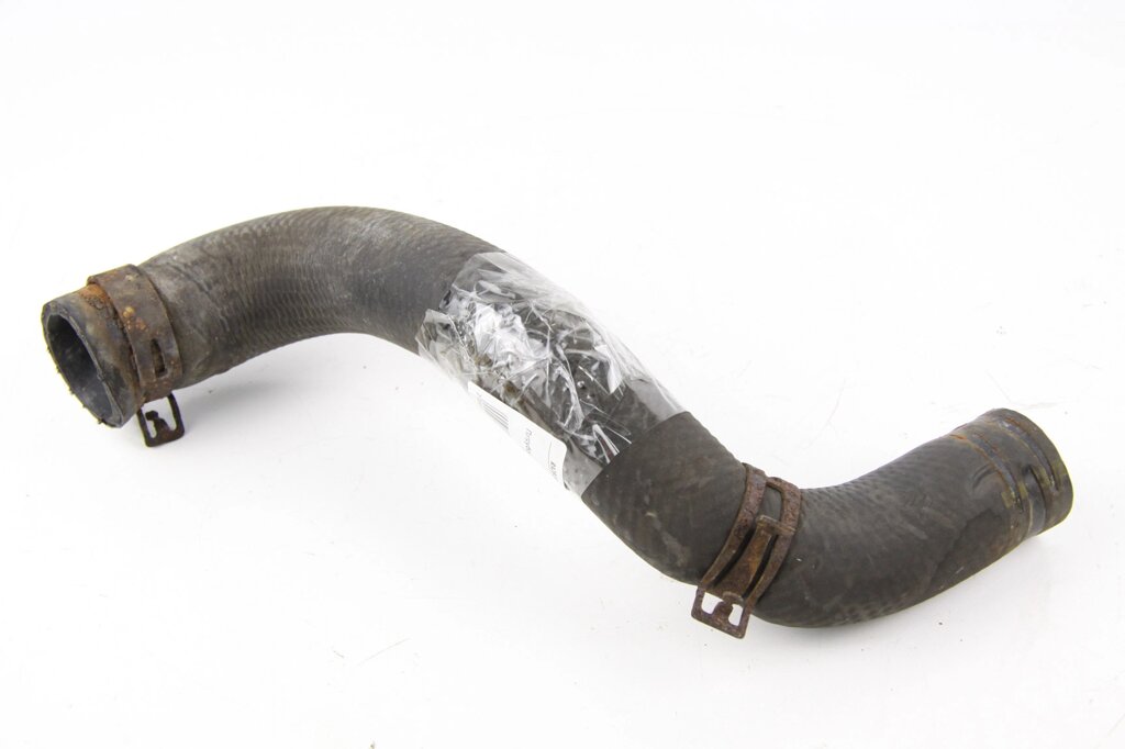 Патрубок води нижній 08-12 2.0-2.4 Toyota RAV-4 III 2005-2012 1657237110 (12074) від компанії Автозапчастини б/в для японських автомобілів - вибирайте Razborka6062 - фото 1
