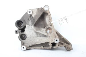 Кронштейн кріплення компресора А/С Suzuki SX-4 s-cross 2013- 9511162M00 (100743) в Києві від компанії Автозапчасти б/у для японских автомобилей – выбирайте Razborka6062