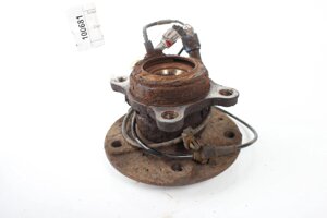 Задня ліва ступиця Suzuki SX-4 s-cross 2013- 4340261ML0 (100681)