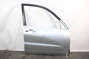Двері передні праві дефект Toyota RAV-4 II 2000-2005 6700142080 (100060) в Києві від компанії Автозапчасти б/у для японских автомобилей – выбирайте Razborka6062