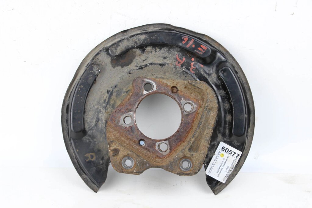 Щиток заднього гальмівного диска правий USA Toyota Corolla E16 (E160) 2013-2018 4780302020 (10060577) від компанії Автозапчастини б/в для японських автомобілів - вибирайте Razborka6062 - фото 1