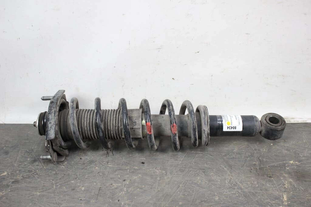 Задній амортизатор у зборі не оригінал KYB Toyota Corolla Verso 2004-2009 4853009870 (80434) від компанії Автозапчастини б/в для японських автомобілів - вибирайте Razborka6062 - фото 1