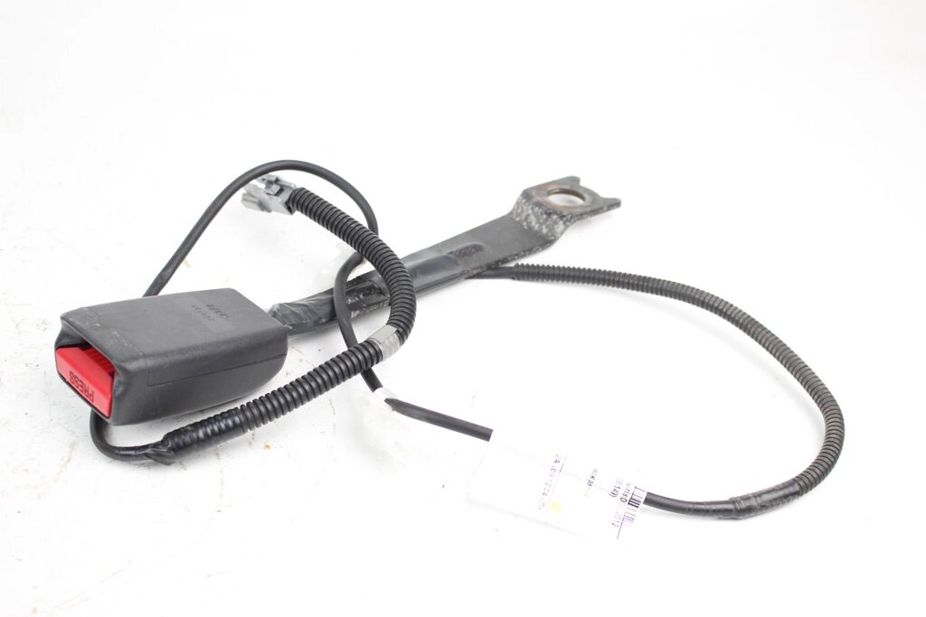Замок ременя Toyota Auris 2006-2012 (81459) від компанії Автозапчастини б/в для японських автомобілів - вибирайте Razborka6062 - фото 1