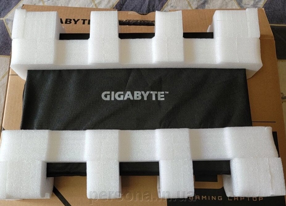 Ігровий Ноутбук: GIGABYTE G7 RTX4060 15 12500H 12 Ядер /16 потоків SSD від компанії Інтернет магазин - Persona.in. ua - фото 1