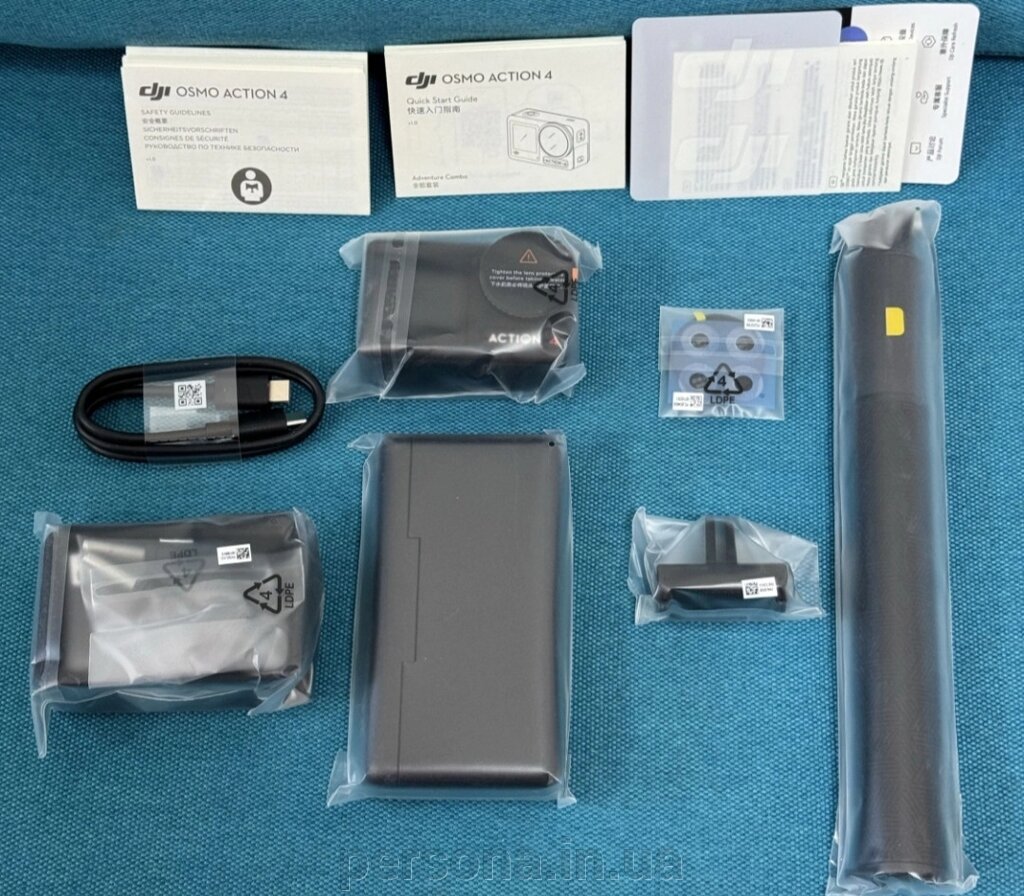 Камера Нова: DJI Osmo Action 4 Adventure Combo (CP. OS. 00000270.01) від компанії Інтернет магазин - Persona.in. ua - фото 1