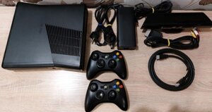 Приставка Xbox 360 slim 300Gb. Freeboot.