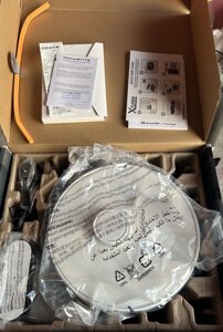 Робот пилосос Rowenta RR8577 wh в ідеальному стані.