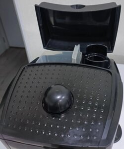 Кавоварка Delonghi EC 145