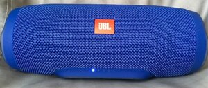 Портативна блютуз-колонка JBL Charge 3 з USB, SD, FM (20 ватів синя)