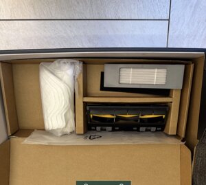 Робот-Пилосос Ecovacs deebot.