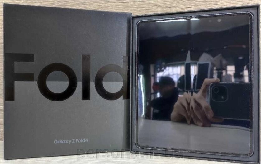 Смартфон: Samsung Galaxy Z Fold 4 12/512Gb. Новий! від компанії Інтернет магазин - Persona.in. ua - фото 1