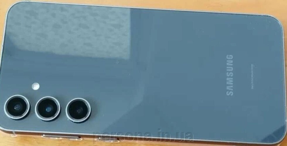 Смартфон: Samsung S23 FE 8/256Gb. Snap 8Gen1 від компанії Інтернет магазин - Persona.in. ua - фото 1