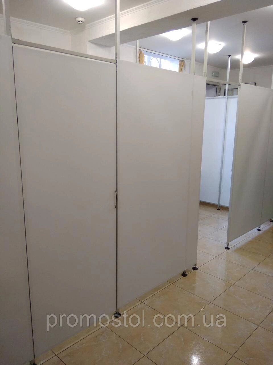 Медичні перегородки з алюмінію та пластику від компанії ШирмаМаркет - фото 1