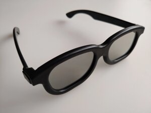 Пасивні 3D окуляри до телевізорів Philips